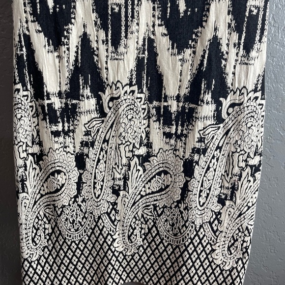 Lo’ Fassi black and white zigzag and paisley/diamond print dress 11/34 - Picture 8 of 8